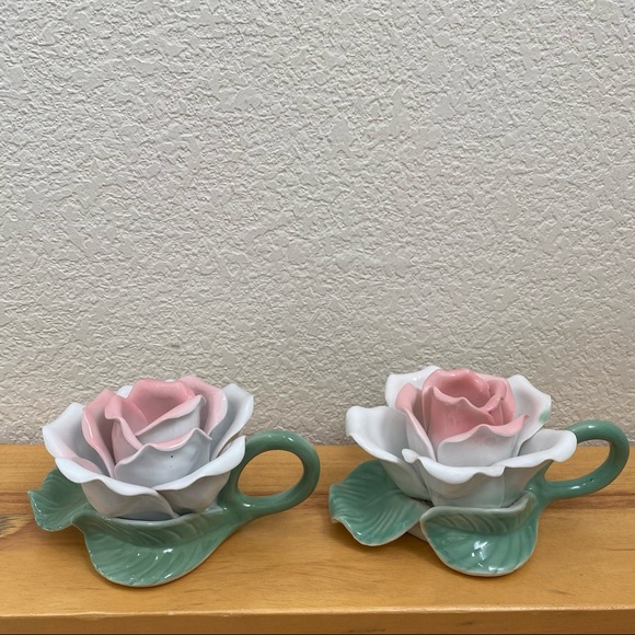 Pair of Ceramic Rose Flower Candle Holders - Picture 6 of 16